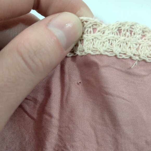 NWT Kindred Floral Embroidered Bell Sleeve Top Boho Fairy Prairie Cottag… - Picture 6 of 6